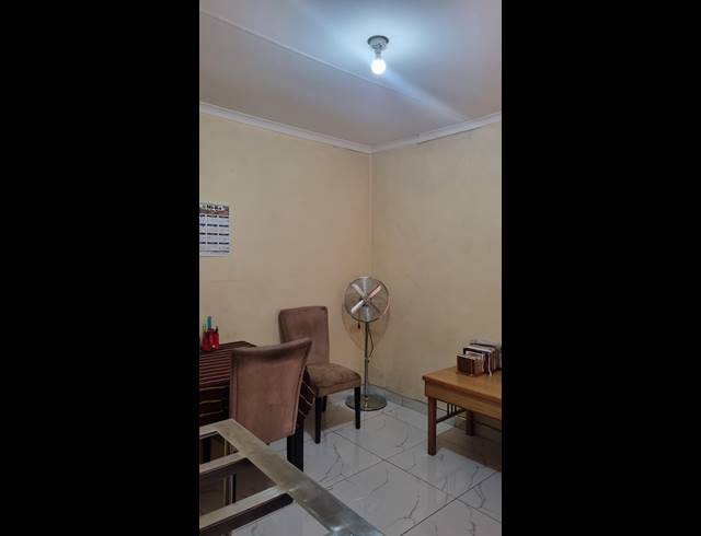 4 BEDROOM HOUSE FOR SALE IN FERNWOOD